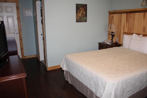 Maine Woods Inn image 2